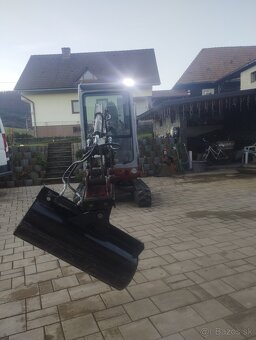 Minibager Takeuchi TB016 - 2