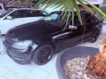 Mercedes Benz C220 CDi AMG Optik SK ŠPZ - 2