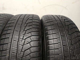 225/60 R17 Zimné pneumatiky Hankook Winter Icept Evo 4 kusy - 2