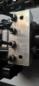 ABS / ESP Pumpa Volkswagen Polo 6R 2009 - 2018 - 2