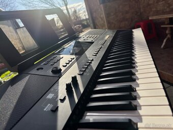 Yamaha PSR E-463 - 2