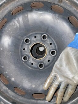 Plechové disky R16 VW - 2