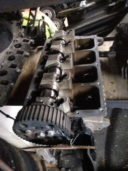 Vačkový hriadeľ BXE - 2