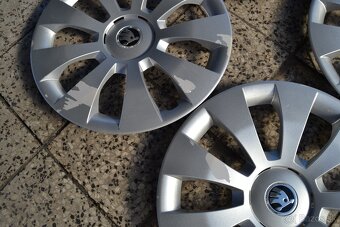 ŠKODA puklice R16 - 2