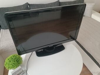 Televízor Philips 32 (81 cm) LCD TV - 2