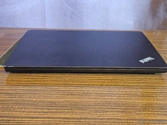Predám notebook Lenovo E14 - 2