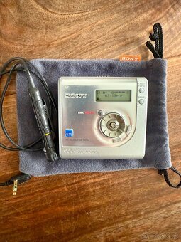 Sony Minidisc walkman HiMD - 2