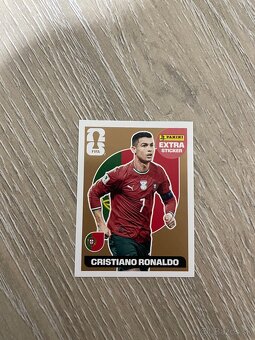 Cristiano Ronaldo bronze extra sticker - 2