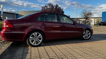 Mercedes w211 e320 - 2