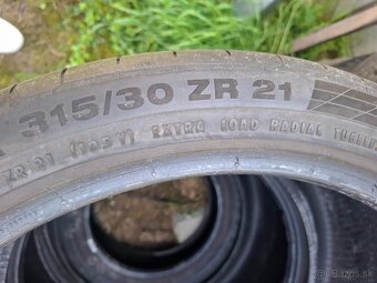 315/30 R21 letné pneumatiky Continental - 2