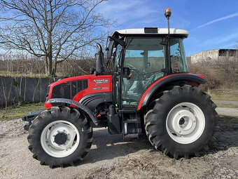 Traktor MAHINDRA Armatrac 1054 E+ - 2