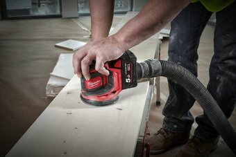extrentrická brúska Milwaukee M18 125mm - 2
