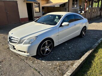 Mercedes Benz Coupé E350 CDI- V6 - 2