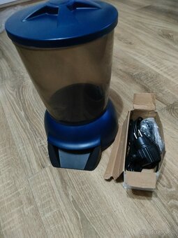 Automatické krmitko pre ryby - 2
