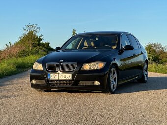 BMW e90 325D 145kW, koža, bixenon, navi - 2