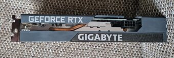 GIGABYTE GeForce RTX 3050 EAGLE OC 8G - 2