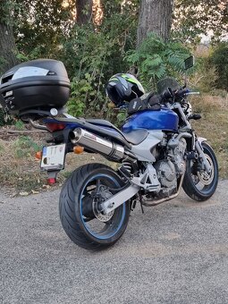 HONDA HORNET 600. 71KW - 2