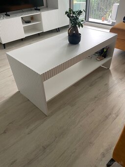 Konferečný stolík - 2