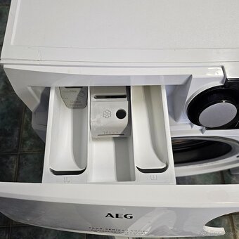 pracka Electrolux Invertor - 2