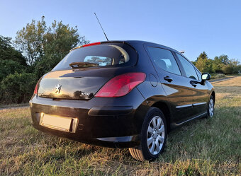 Peugeot 308 hatchback, 1,4 Confort, 70kW, benzín - 2