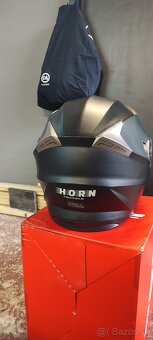 Prilba HORN - 2