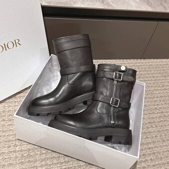 Christian Dior - 2