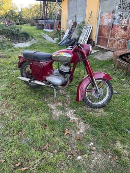 Predam Jawa 350/360 panelka r.v 1970 - 2
