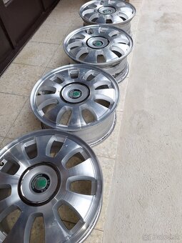 Elektróny 5x100 R16 - 2