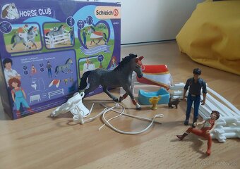 Schleich sada na voltíž - 2