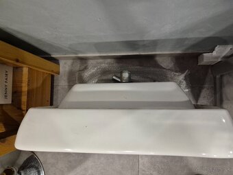 Predám keramické umývadlo - 2