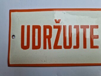 Tabulka"UDRŽUJTE ČISTOTU" - 2