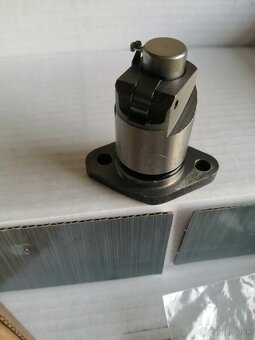 Toyota Avensis, Corolla 1. 6, 1.8benzin - 2