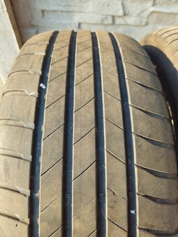 215/55r17 letné - 2