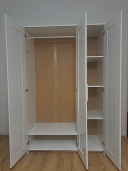 Predám skriňu Ikea Brimnes - 2