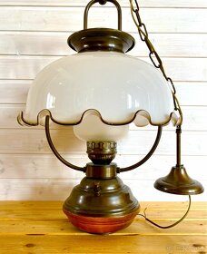 Stará krásná mohutná lampa ve stylu petrolejky - 2