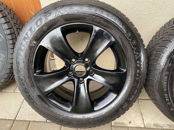 MOON Schwarz Orig.skoda Alu Disky 5x112 ET45 215 60 16 Zimné - 2