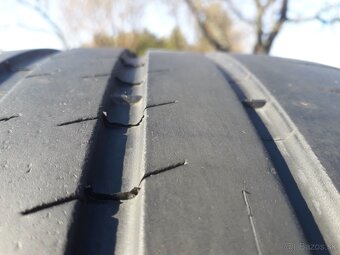 235/40 r19 letne pneumatiky michelin - 2