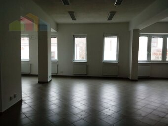 Obchodné priestory/ služby 112 m2 Nitra - pešia zóna - 2