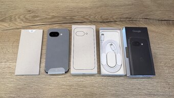 Google Pixel 9a 128GB Čierny - 2