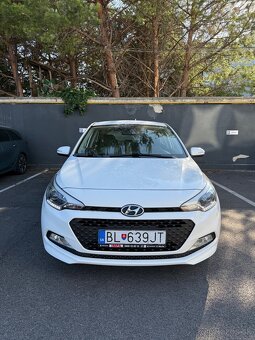 Predám Hyundai I20 benzín 1.4 - 2