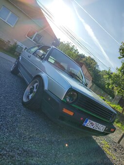 Golf 2 vr5 110kw - 2
