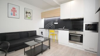 DULOVO nám. - MODERNÝ 1 iz. byt, BALKÓN, WIFI, PIVNICA - 2