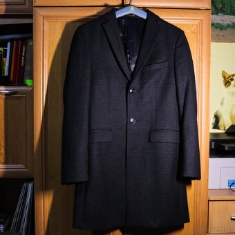 Čierny kabát Zara Man – pánsky, veľkosť L – elegantný zimný - 2