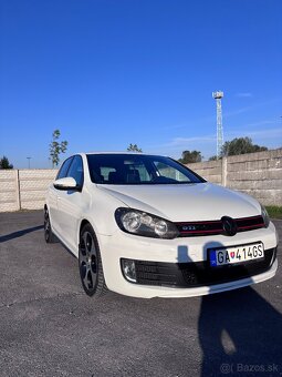VW Golf 6 GTI 2.0 TSI - 2