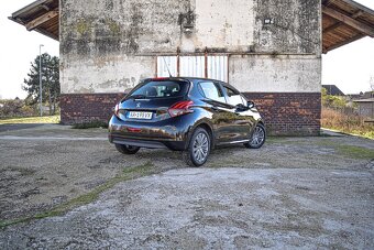 Peugeot 208 1.6 HDI - 2