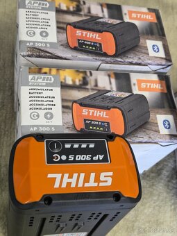 Stihl baterie AP 300 S original zaruka dva roky - 2