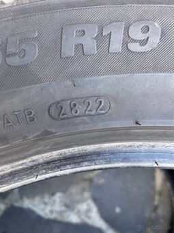Kumho 225/55 r19 - 2