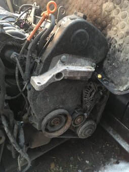 Predám motor na Fábiu 1.4 16V 55kw BKY - 2