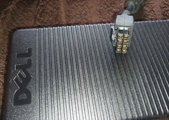 Predám adaptér Dell 12v - 2