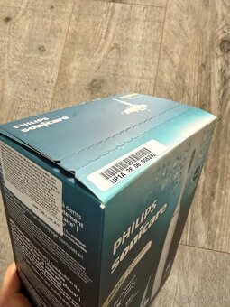 Philips sonicare 9400 - 2